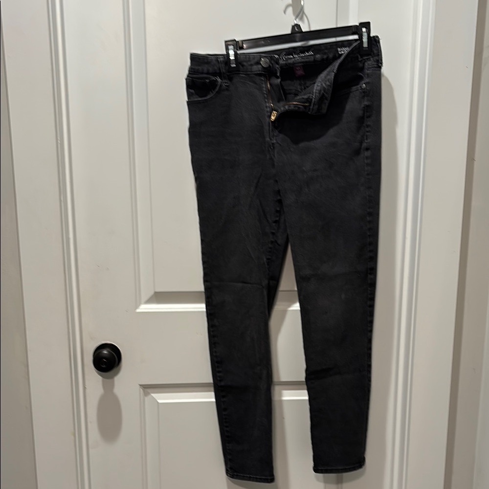 Gloria Vanderbilt Black Skinny Jeans
